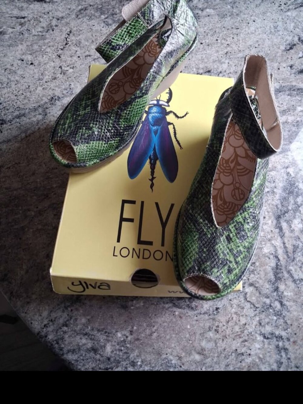 FLY LONDON Green Snake Print Wedge Peep-Toe ShoesFLY LONDON wedge shoes featurin
